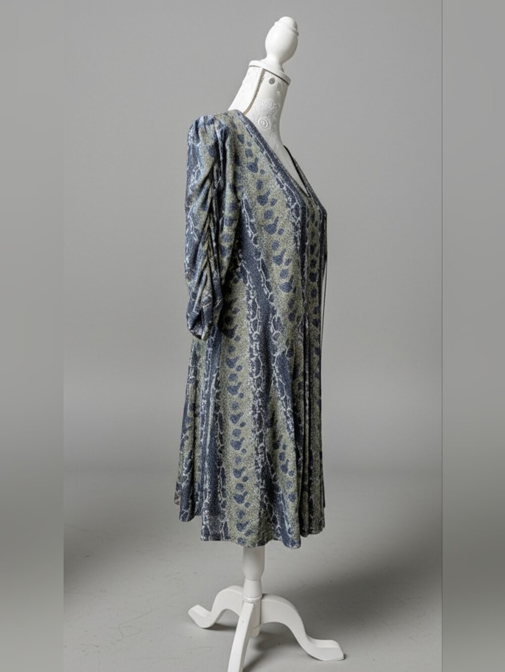 Cato Grey & Green Snake Print Swing Dress With Ruched Sleeves Size 14/16W